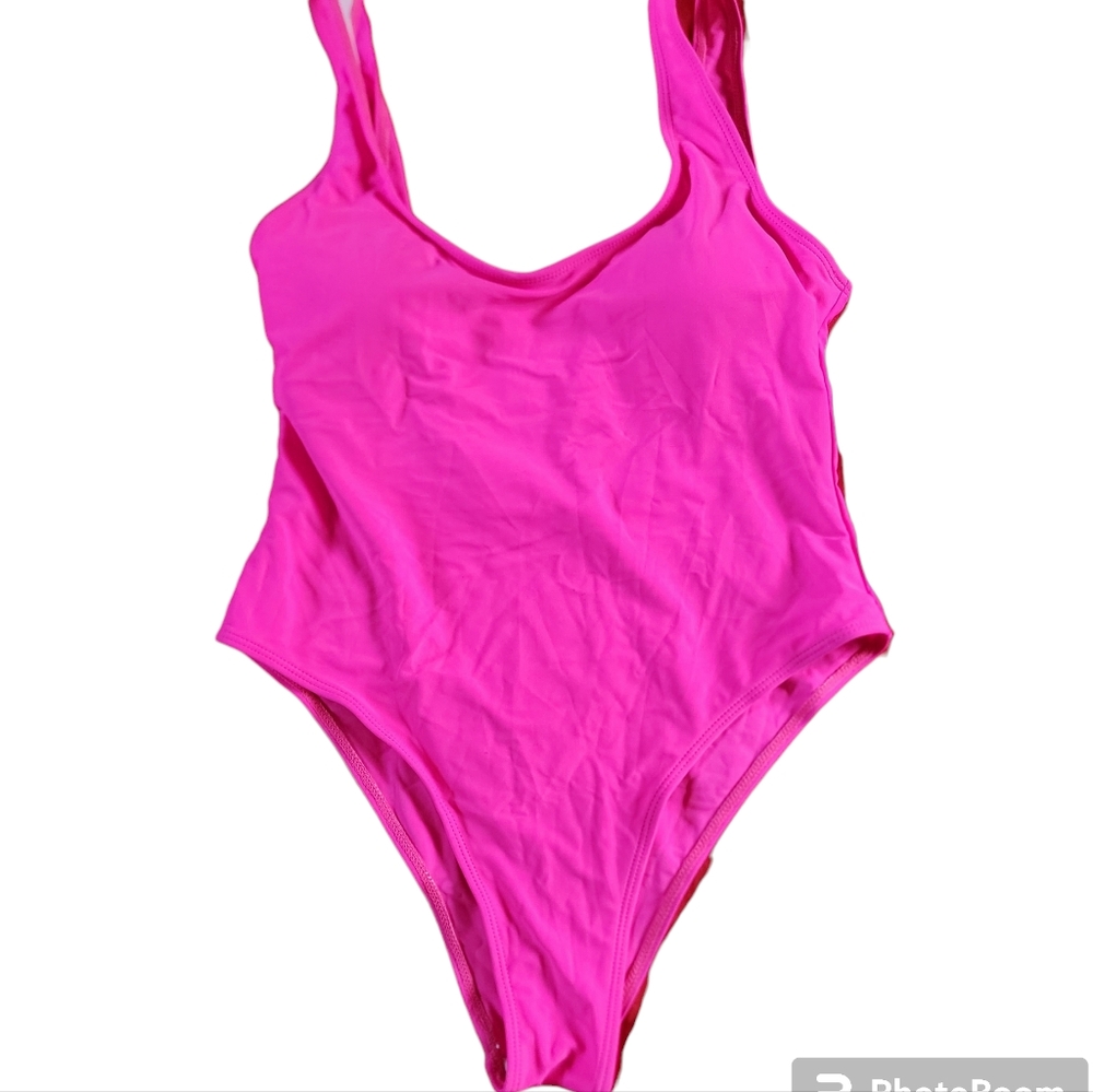 Hot pink swim suit, M